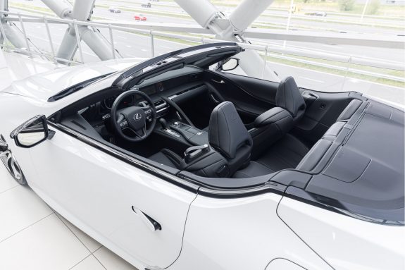 Lexus LC Convertible 500 | 5.0L V8 464PK | Mark Levinson | – Foto 22