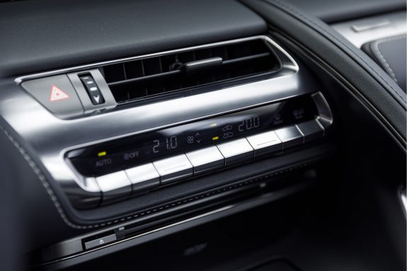 Lexus LC Convertible 500 | 5.0L V8 464PK | Mark Levinson | – Foto 34
