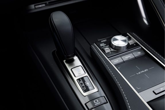 Lexus LC Convertible 500 | 5.0L V8 464PK | Mark Levinson | – Foto 37