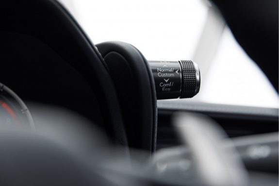 Lexus LC Convertible 500 | 5.0L V8 464PK | Mark Levinson | – Foto 39