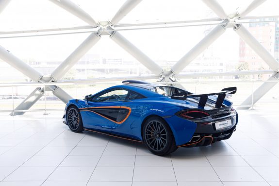 McLaren 620R 3.8 V8 | 1/225 #60 | R-Pack | Roofscoop | Motorsport Suspension | – Foto 2