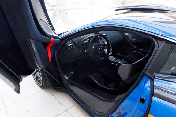McLaren 620R 3.8 V8 | 1/225 #60 | R-Pack | Roofscoop | Motorsport Suspension | – Foto 3
