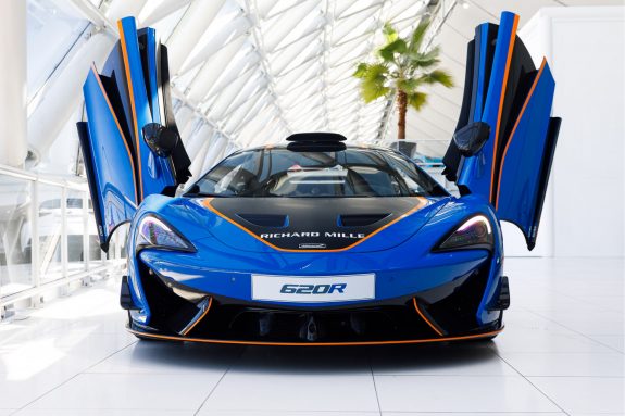 McLaren 620R 3.8 V8 | 1/225 #60 | R-Pack | Roofscoop | Motorsport Suspension | – Foto 5