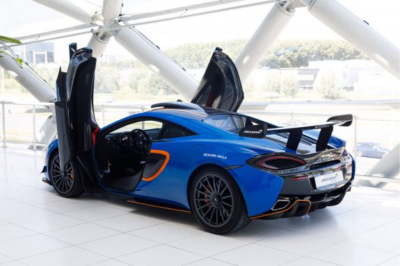 McLaren 620R 3.8 V8 | 1/225 #60 | R-Pack | Roofscoop | Motorsport Suspension | – Foto 7