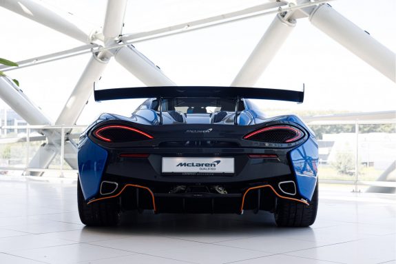 McLaren 620R 3.8 V8 | 1/225 #60 | R-Pack | Roofscoop | Motorsport Suspension | – Foto 8