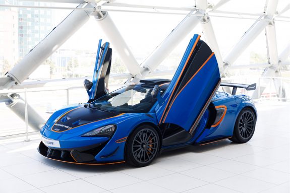 McLaren 620R 3.8 V8 | 1/225 #60 | R-Pack | Roofscoop | Motorsport Suspension | – Foto 24