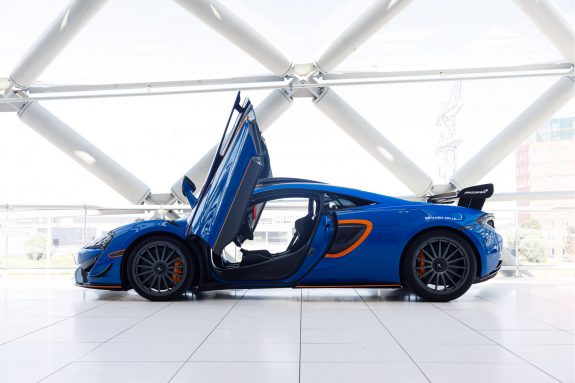 McLaren 620R 3.8 V8 | 1/225 #60 | R-Pack | Roofscoop | Motorsport Suspension | – Foto 25