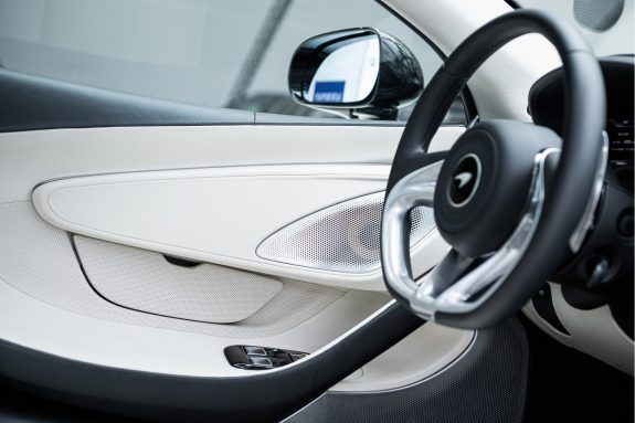 McLaren GT 4.0 V8 | Glass Roof | Porcelain Leather | Sport Exhaust | – Foto 24