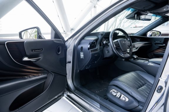 Lexus LS 500h AWD President Line | Ottoman rear seats | Panoramic view | Sunroof | – Foto 3