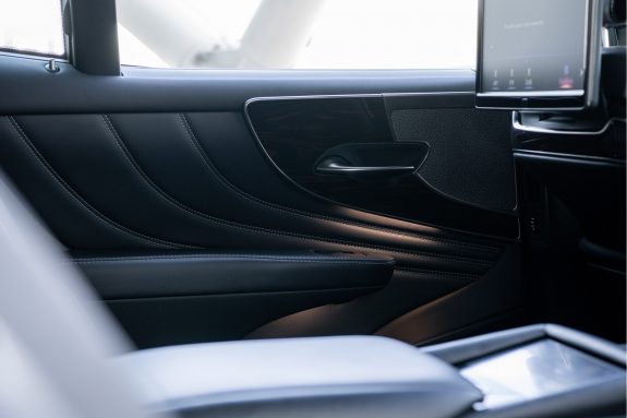 Lexus LS 500h AWD President Line | Ottoman rear seats | Panoramic view | Sunroof | – Foto 17