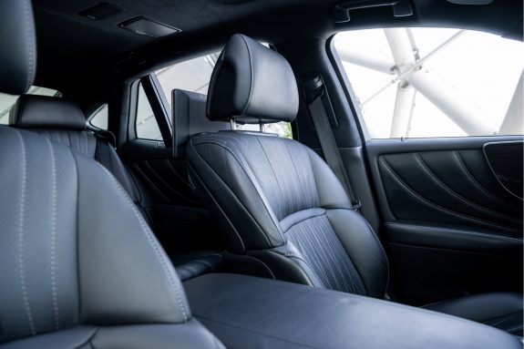 Lexus LS 500h AWD President Line | Ottoman rear seats | Panoramic view | Sunroof | – Foto 21