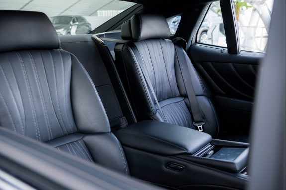 Lexus LS 500h AWD President Line | Ottoman rear seats | Panoramic view | Sunroof | – Foto 23