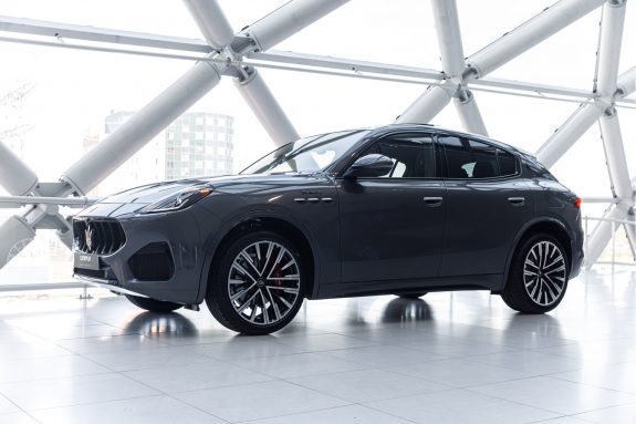 Maserati Grecale 2.0 MHEV Modena | Air Suspension | Driver Assistance Pack Plus | Sunroof | – Foto 21