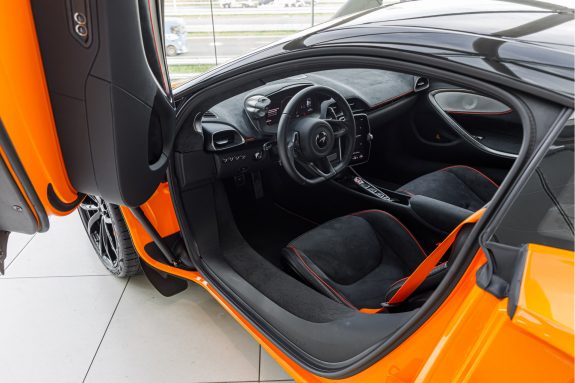 McLaren Artura 3.0 V6 Plug-in | Performance | 680pk | MSO Black Pack | – Foto 3