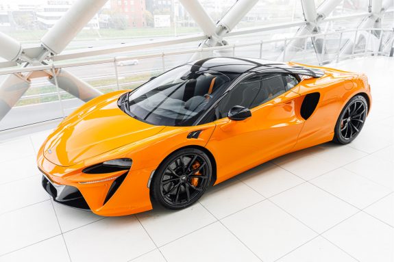 McLaren Artura 3.0 V6 Plug-in | Performance | 680pk | MSO Black Pack | – Foto 49