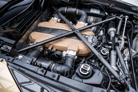 Lamborghini Aventador 6.5 V12 SVJ Roadster | Carbon Roof | Oro Elios | 1/800 | – Foto 67