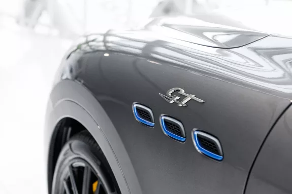 Maserati Levante Hybrid GT | Fuoriserie interior | Nerissimo Pack | Bowers & Wilkins | Sunroof | – Foto 41