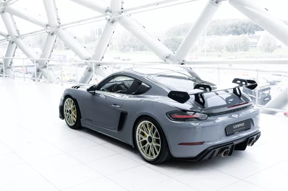 Porsche 718 GT4 RS | Weissach | Lift | Magnesium Wheels & original set | Additional alcantara parts | – Foto 33