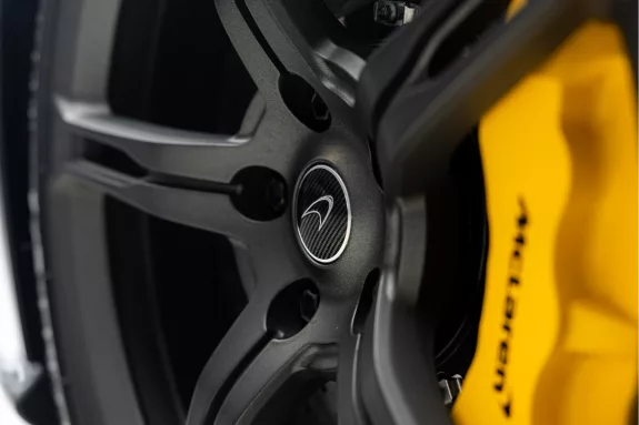 McLaren 650S 3.8 Spider | Speed Yellow Accents | CF Interior | – Foto 38
