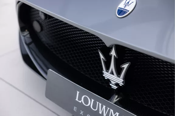 Maserati MC20 3.0 V6 | Carbon In/Exterior | Ceramic Brakes | Black Roof | E-LSD | – Foto 25