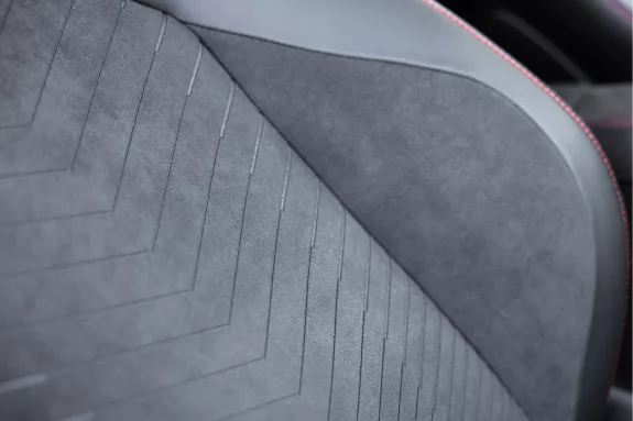 Maserati MC20 3.0 V6 | Carbon In/Exterior | Ceramic Brakes | Black Roof | E-LSD | – Foto 32
