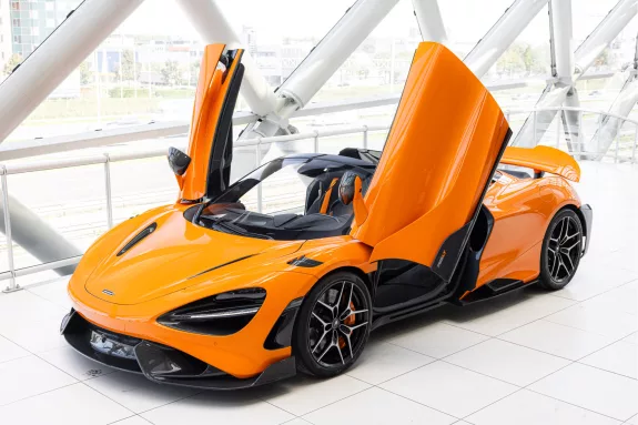 McLaren 765LT Spider 4.0 V8 | MSO | Carbon Fibre Ex. 1/2/3 | Ventura Orange | – Foto 31