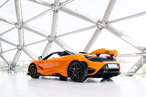 McLaren 765LT Spider 4.0 V8 | MSO | Carbon Fibre Ex. 1/2/3 | Ventura Orange | – Foto 33