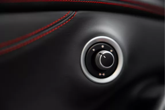 Ferrari Portofino 3.9 V8 HELE | Carbon | Daytona Style | LED | Passenger Display | – Foto 17