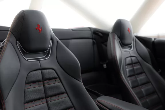Ferrari Portofino 3.9 V8 HELE | Carbon | Daytona Style | LED | Passenger Display | – Foto 72