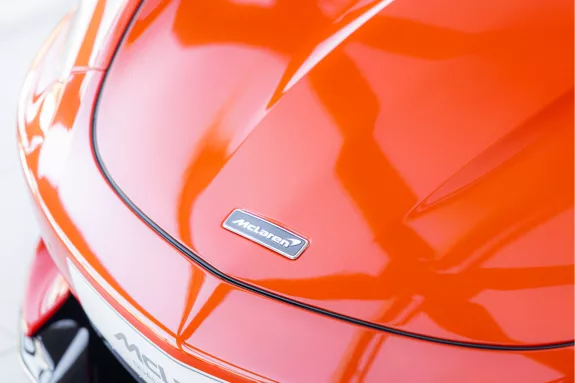 McLaren GT 4.0 V8 | Helios Orange | Panoramic Roof | MSO | – Foto 37