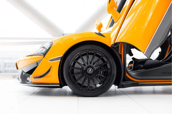 McLaren 620R 3.8 V8 | 1/225 | R-Pack | Roofscoop | Lift | – Foto 46