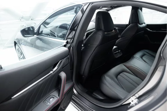 Maserati Ghibli Hybrid GT Edizione Finale voordeel van €15.878,- | Heated Front Seats | Driver Assistance Pack Plus | Power Sunroof | – Foto 16