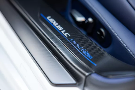 Lexus LC 500 Ultimate Edition 5.0 liter V8 | Carbonfiber dak | 25 of 165 | 464PK – Foto 14