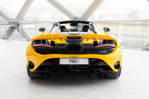 McLaren 750S Spider 4.0 V8 | Volcano Yellow | Electrochromic Roof | Black Pack | – Foto 10