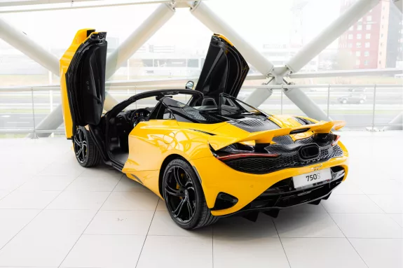 McLaren 750S Spider 4.0 V8 | Volcano Yellow | Electrochromic Roof | Black Pack | – Foto 13