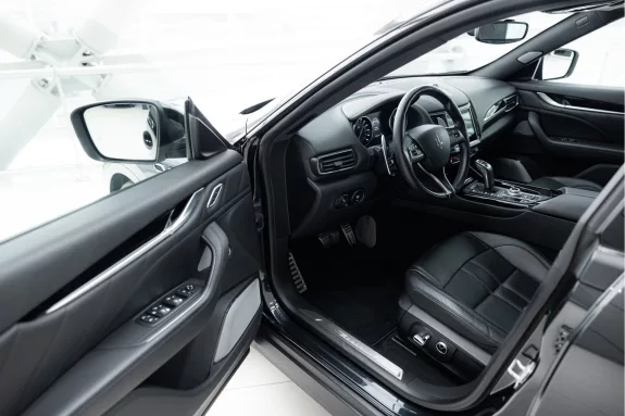 Maserati Levante 3.0 V6 S AWD GranSport | Panorama Sunroof | High Premium Sound System | Ventilated Front Seats | – Foto 4