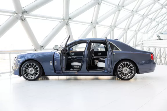 Rolls-Royce Ghost Zenith Collection #34 of 50 | Stars | Full Options | Rear entertainment | – Foto 7