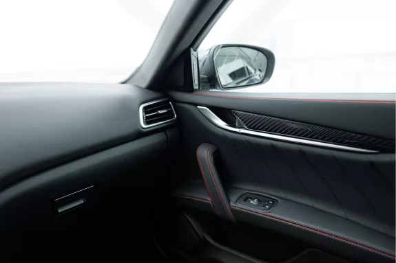 Maserati Ghibli 3.0 V6 Modena | Power Sunroof | Nerissimo Pack | Driver Assistance Pack Plus | Apple CarPlay | – Foto 26