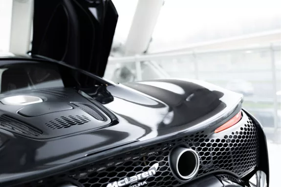 McLaren Artura 3.0 V6 Plug-in | Performance | McLaren Orange Details | – Foto 35