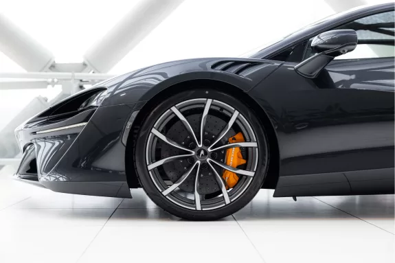 McLaren Artura 3.0 V6 Plug-in | Performance | McLaren Orange Details | – Foto 48