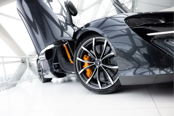 McLaren Artura 3.0 V6 Plug-in | Performance | McLaren Orange Details | – Foto 53