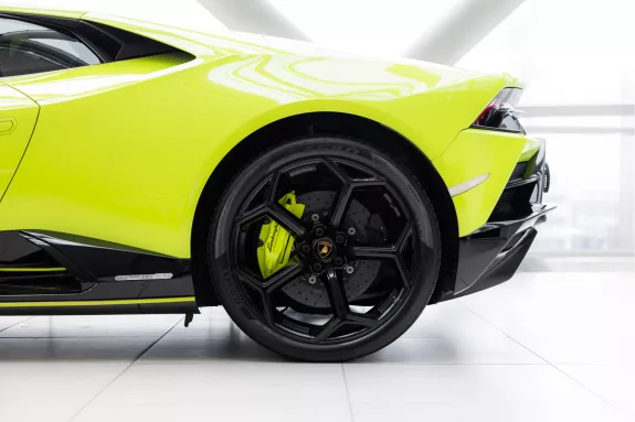 Lamborghini Huracan EVO Fluo Capsule 4WD | Official Lamborghini Service Partner | – Foto 23