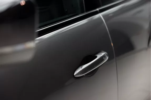 Maserati Levante 3.0 V6 Modena Edizione Finale | Driver Assistance Pack Plus |  Panorama Sunroof | 21″ Staggered Anteo Black | – Foto 47
