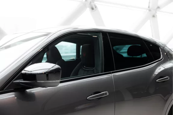 Maserati Levante 3.0 V6 Modena Edizione Finale | Driver Assistance Pack Plus |  Panorama Sunroof | 21″ Staggered Anteo Black | – Foto 48